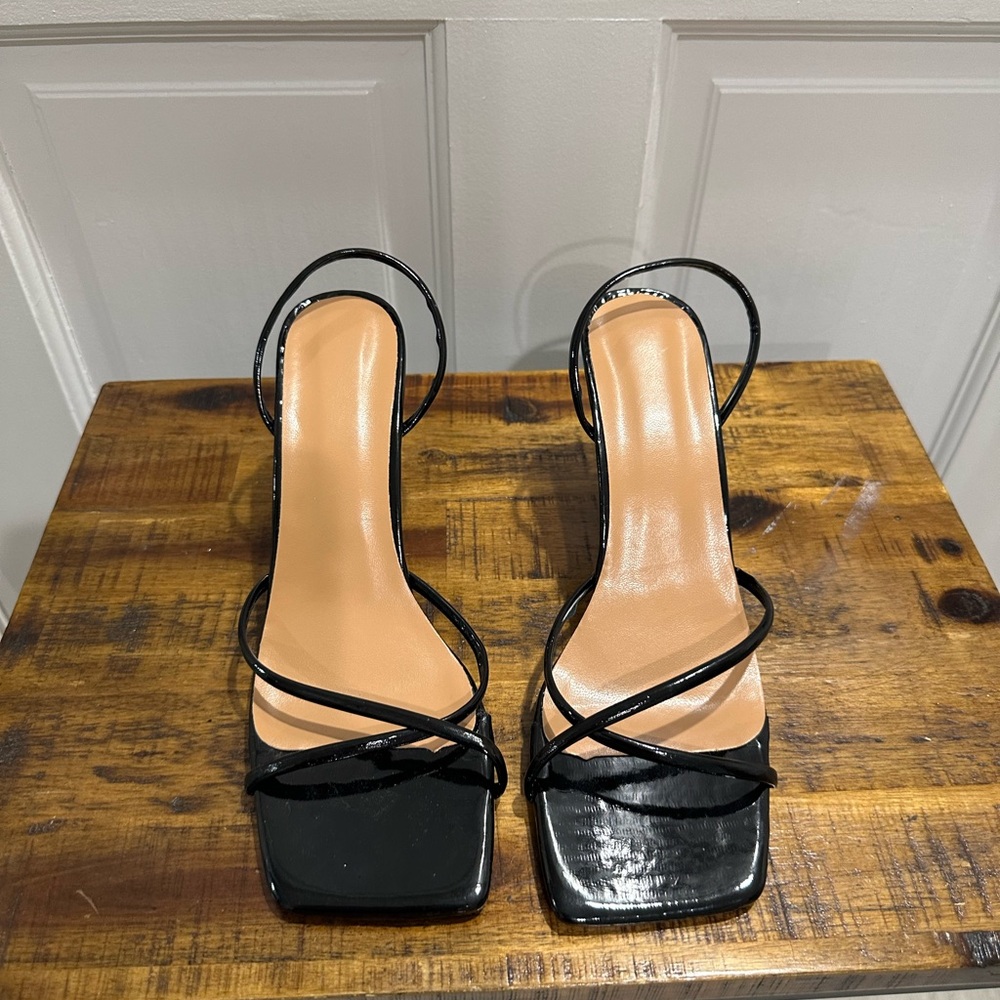 Elegant Black Strappy Women's Heels
